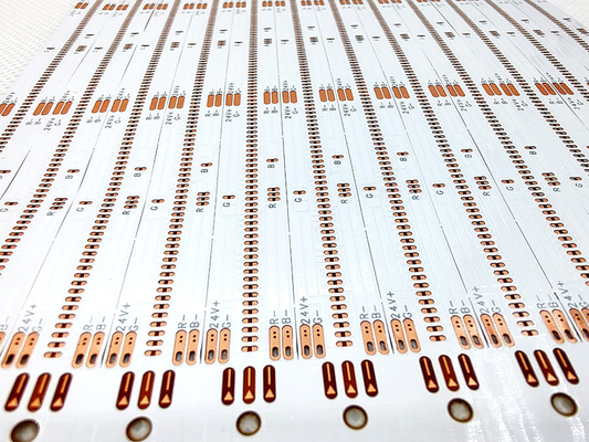 FPC-তে সুনির্দিষ্ট নমনীয় COB FPCB ডাবল সাইডেড LED লাইটিং চিপ