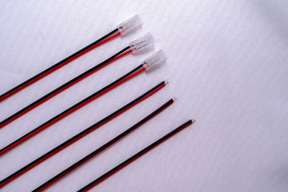 16AWG ওয়্যার সাপোর্ট সহ ফ্লেম রিটার্ডেন্ট অ্যান্টি-কোরোসিওন 2-পিন সিওবি এলইডি স্ট্রিপ সংযোগকারী RoHS সম্মত